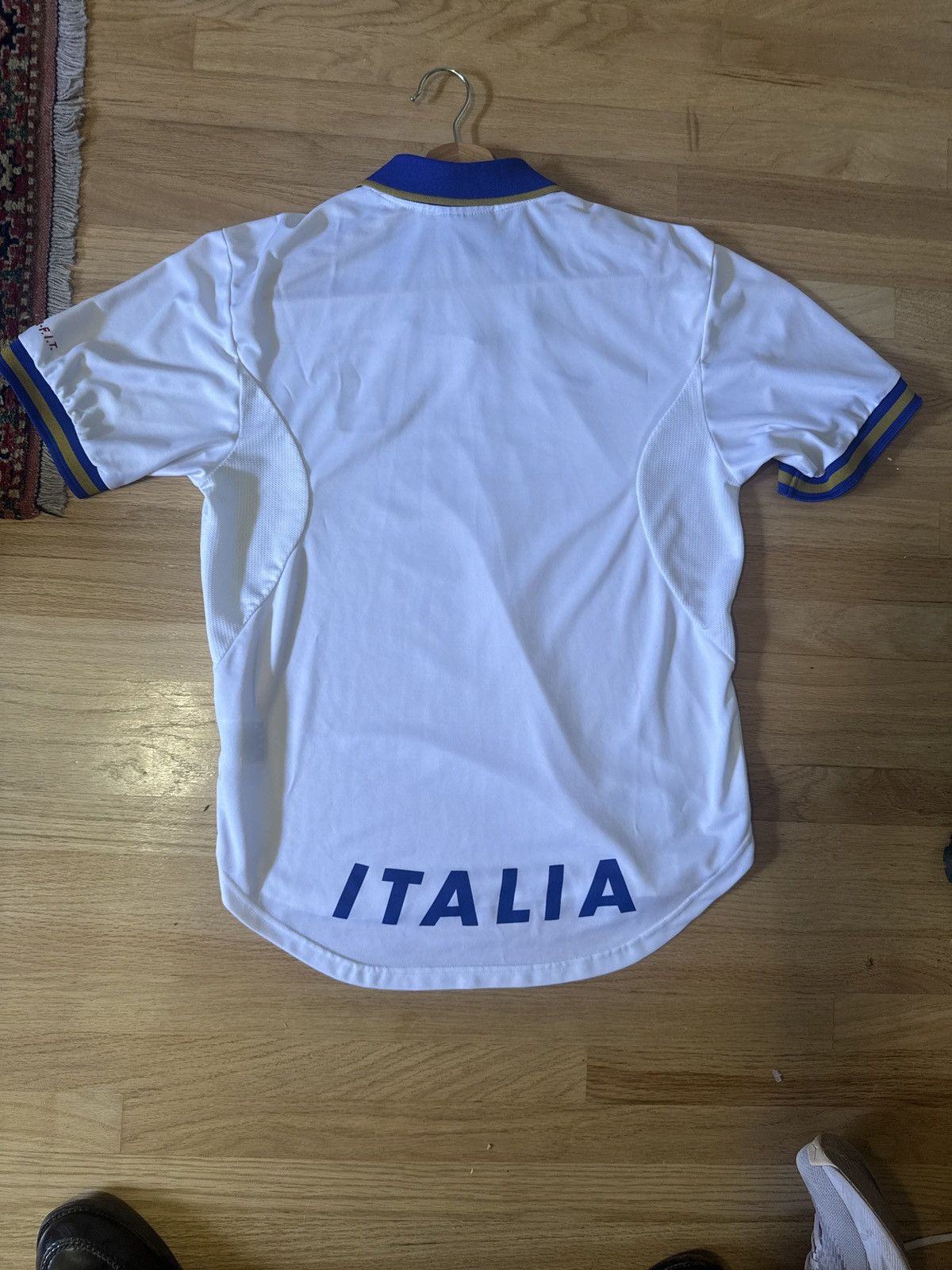 Nike 1996 Vintage Nike Premier Italy Away Jersey / Blokecore Size US M / EU 48-50 / 2 - 2 Thumbnail
