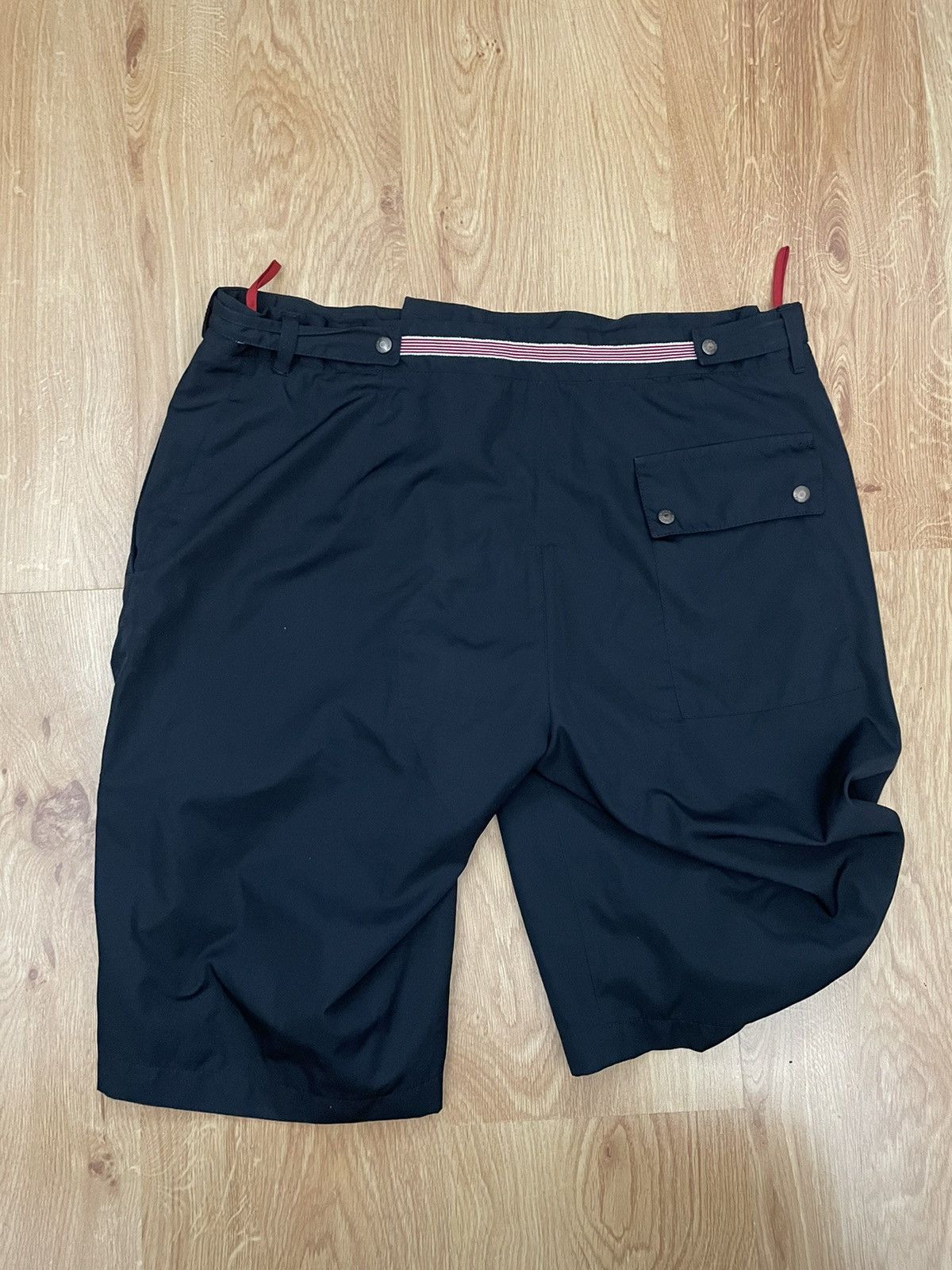 Prada Prada nylon shorts Size US 32 / EU 48 - 5 Thumbnail