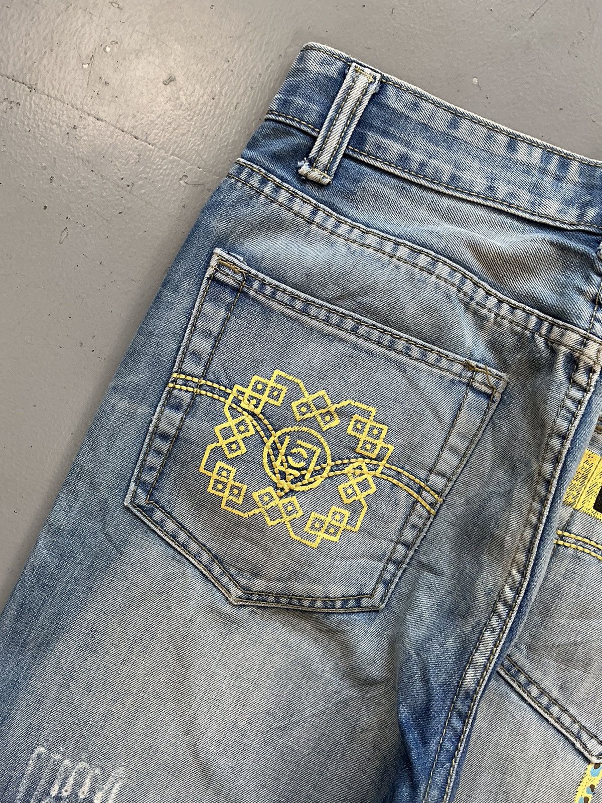 Levi's × Vintage Vintage Levi’s Strauss & co. Pattern embroidered denim Size 28" / US 6 / IT 42 - 13 Thumbnail