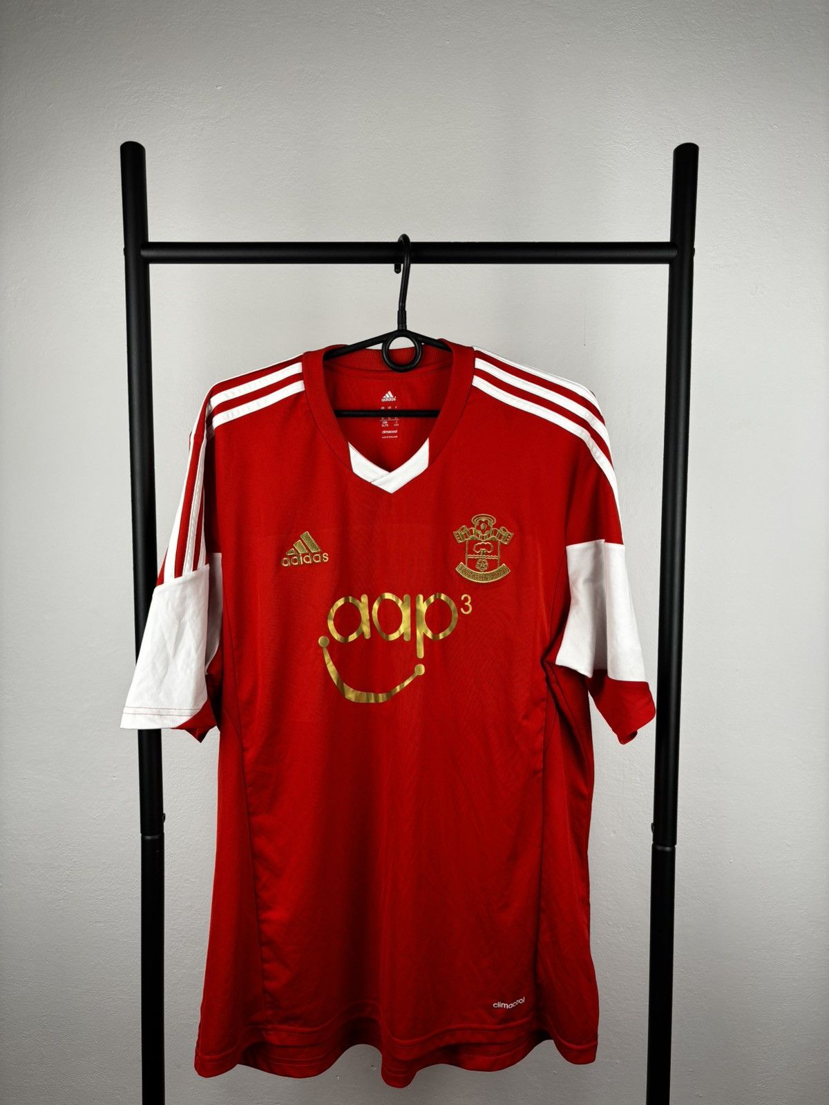 Adidas × Vintage Adidas x Southampton 2013 vintage home jersey XL Size US XL / EU 56 / 4 - 1 Thumbnail