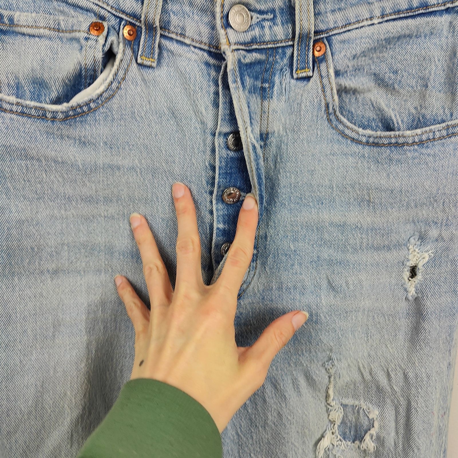Levi's Levis Ribcage Straight Jeans Womens 27 Light Wash Knee Rips Size 27" / US 4 / IT 40 - 3 Thumbnail