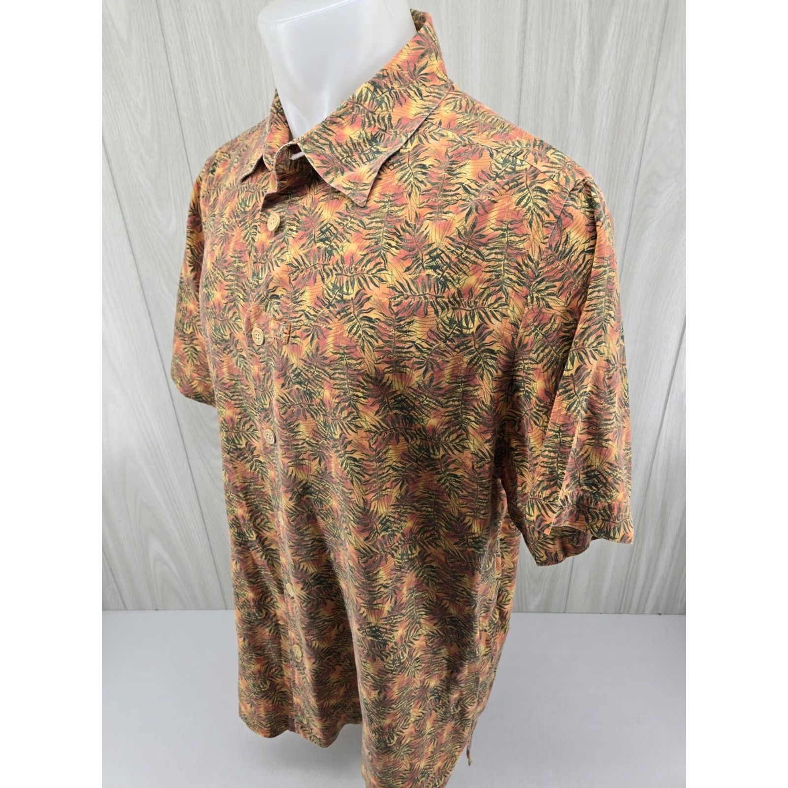 Vintage Margaritaville 2XL Hawaiian Lounge Shirt Floral Orange Silk Cotton Blend Shirt Blue Male 2XL Button-Up Short Sleeve Collared Vintage No Size US XXL / EU 58 / 5 - 4 Thumbnail