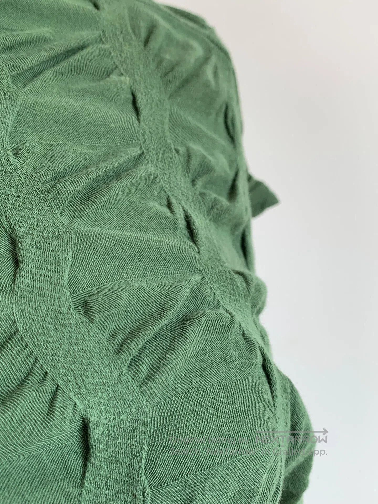 Issey Miyake Issey Miyake Green Top with Unique Texture. Size M / US 6-8 / IT 42-44 - 3 Thumbnail