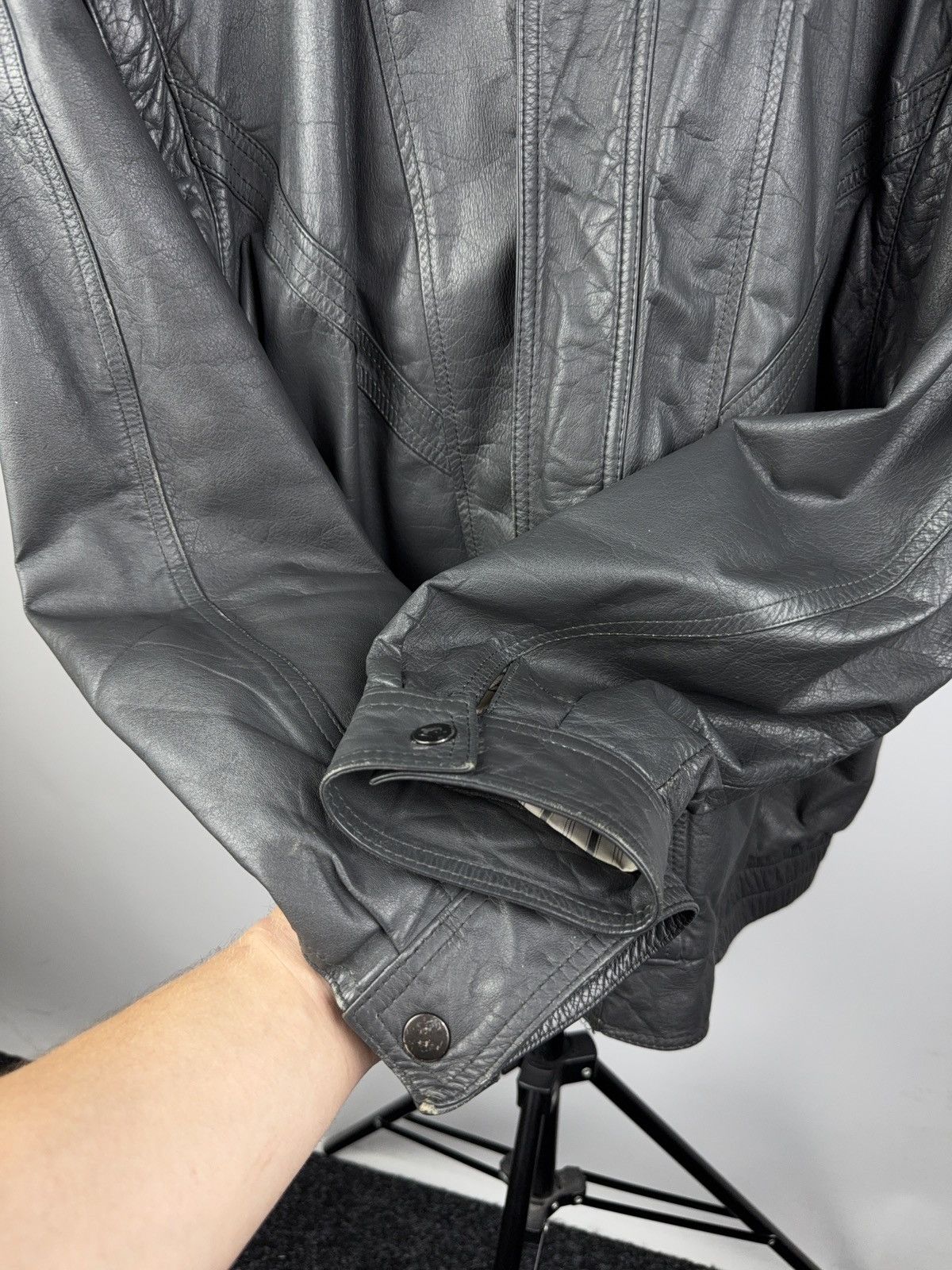 Vintage Vintage 90s Avant Garde Leather Biker MOTO Y2K Jacket Size US M / EU 48-50 / 2 - 8 Thumbnail