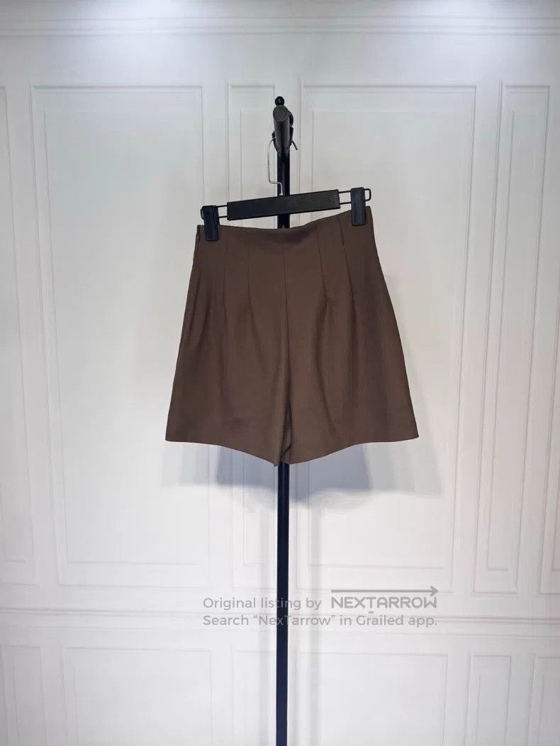 Hermes Hermes Beige shorts Size 42" / US 20 - 2 Thumbnail