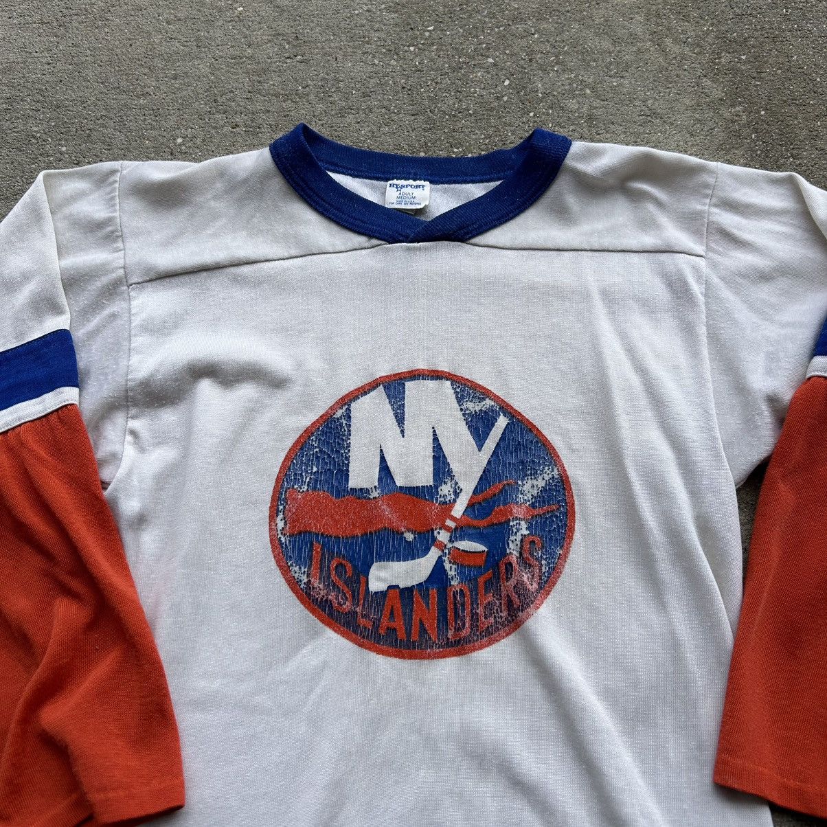 NHL × Vintage vintage early 80s New York islanders jersey T-shirt Size US M / EU 48-50 / 2 - 2 Thumbnail