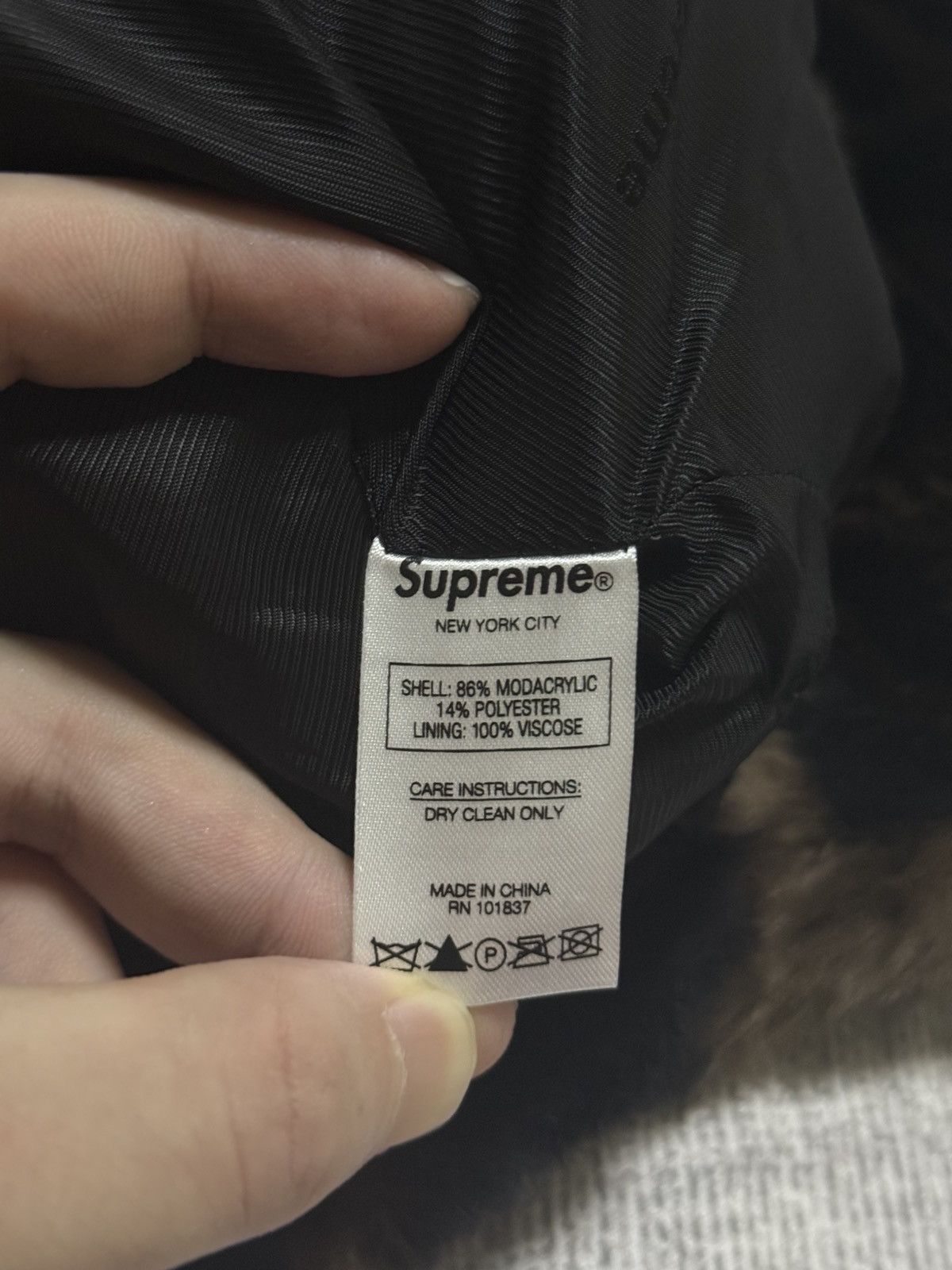 Supreme Supreme Faux Fur repeater bomber Brown Size US S / EU 44-46 / 1 - 4 Thumbnail