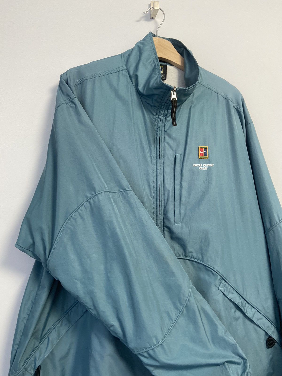 Vintage Nike Vintage Jacket Court 90ʼs Style Logo Hype Size US L / EU 52-54 / 3 - 8 Thumbnail