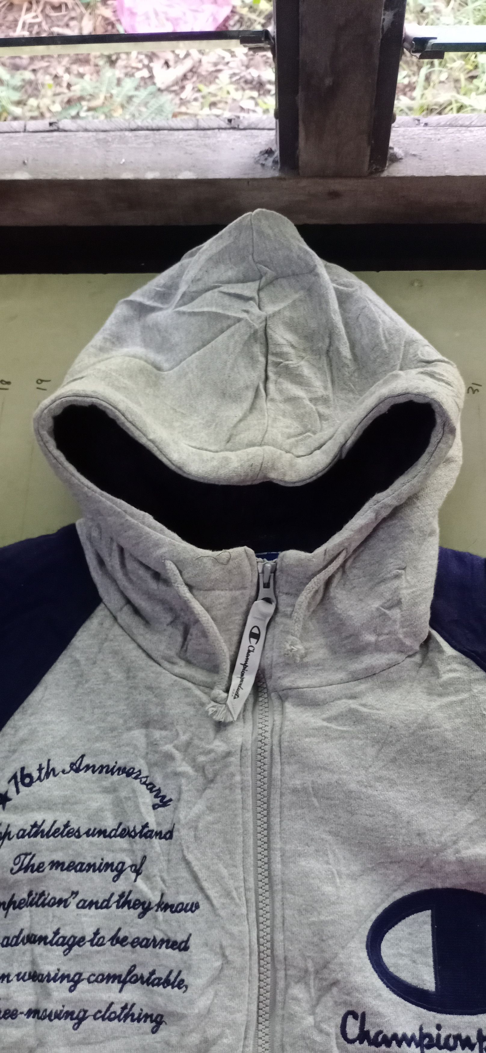 Champion × Vintage Vintage Champion Big Logo Hooded Sweater Size US XL / EU 56 / 4 - 13 Thumbnail