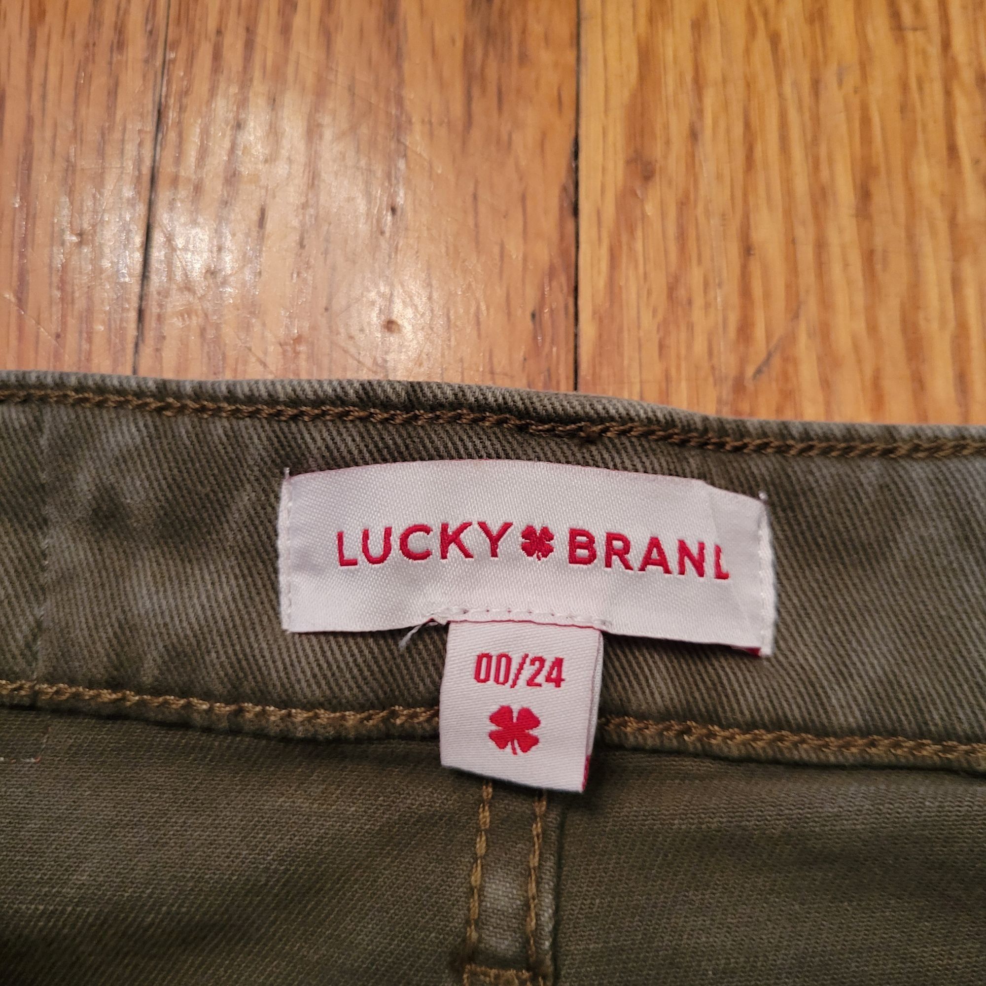 Lucky Brand Lucky Brand Olive Green Cargo Pencil Skirt 00/24 Utility Poc Size 24" / US 00 / IT 34 - 3 Thumbnail