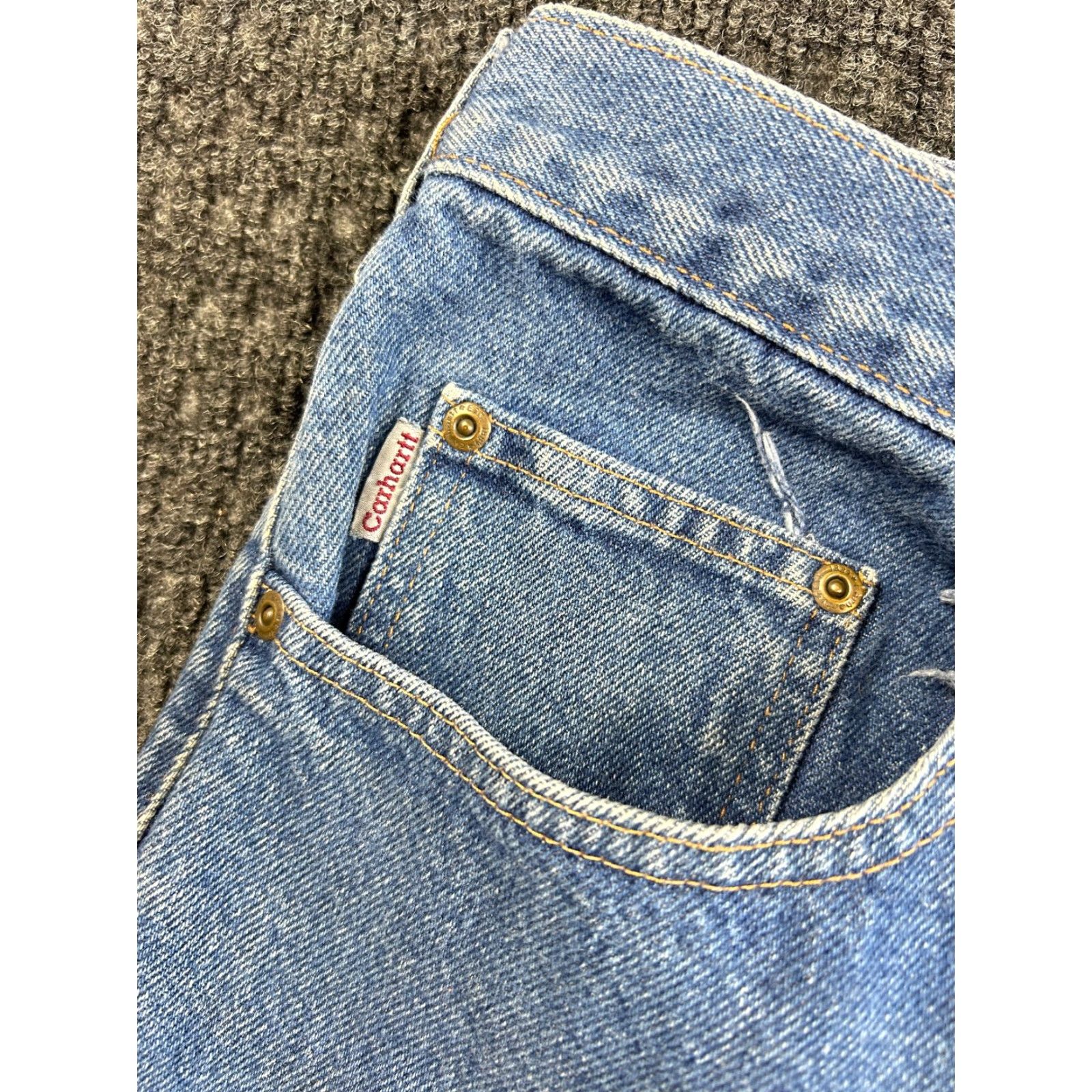 Carhartt VINTAGE Carhartt Denim Jeans Relaxed Fit 38 x 30 Men Jeans Blue 5-Pocket Logo USA 80s 90s Grunge Cowboy Workwear Mens Size US 38 / EU 54 - 3 Thumbnail