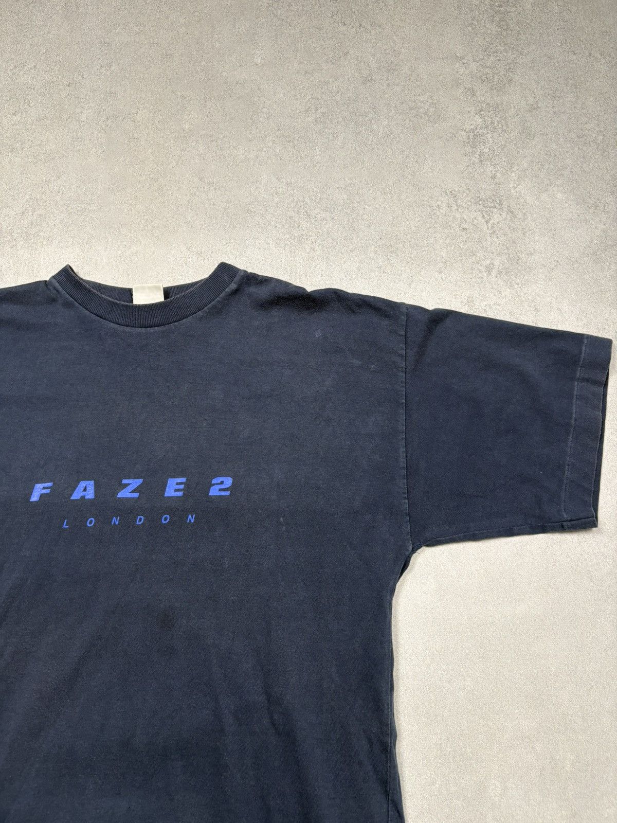 Band Tees Vintage FAZE2 London Graphic T-Shirt Navy Blue Band DJ Rock Size US L / EU 52-54 / 3 - 3 Thumbnail