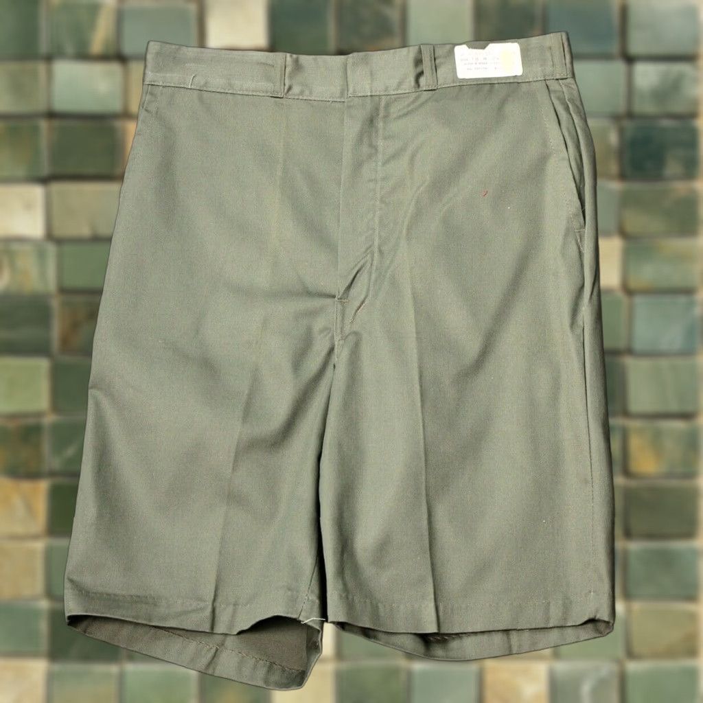 Vintage VTG 1960s Green Cotton Shorts Sz 29 Mens Baseball? 60s Boy's 18 Wash & Wear NOS Cotton Short? Size US 29 - 1 Thumbnail