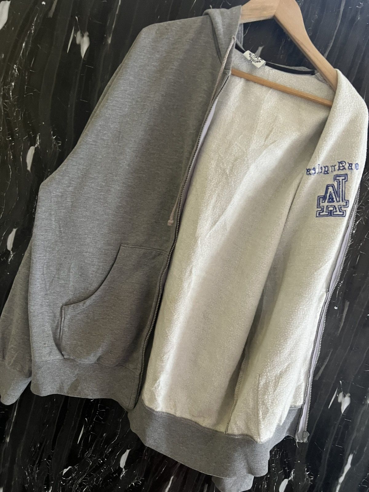 Los Angeles Apparel 🔥 Los Angeles Dodgers Zip Hoodie –Classic LA Streetwear Vibe Size US XL / EU 56 / 4 - 9 Thumbnail