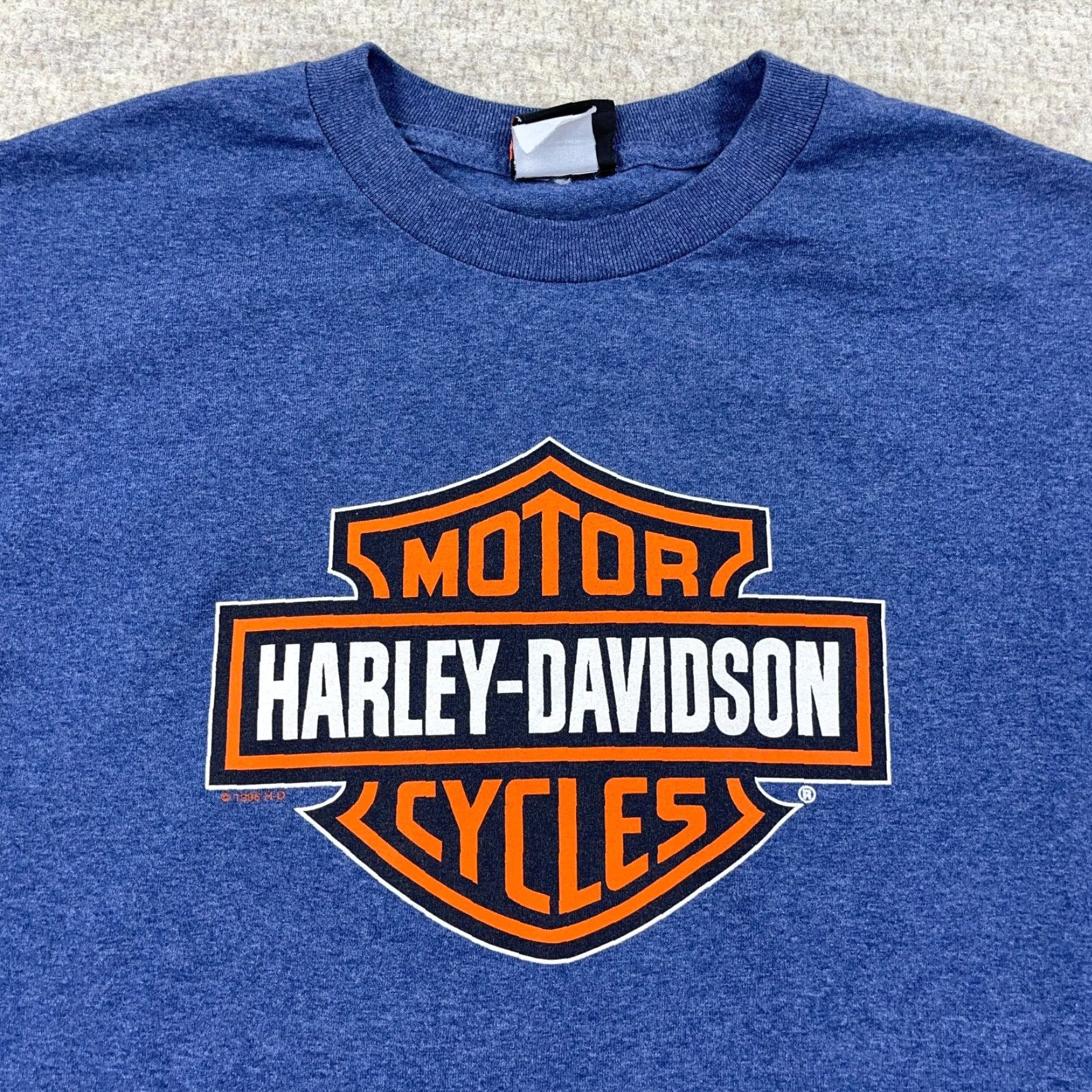 Harley Davidson VINTAGE Harley-Davidson Shirt Men L Blue Bear 2004 Logo Graphic Print T-Shirt USA 80s Biker Retro Size US L / EU 52-54 / 3 - 3 Thumbnail