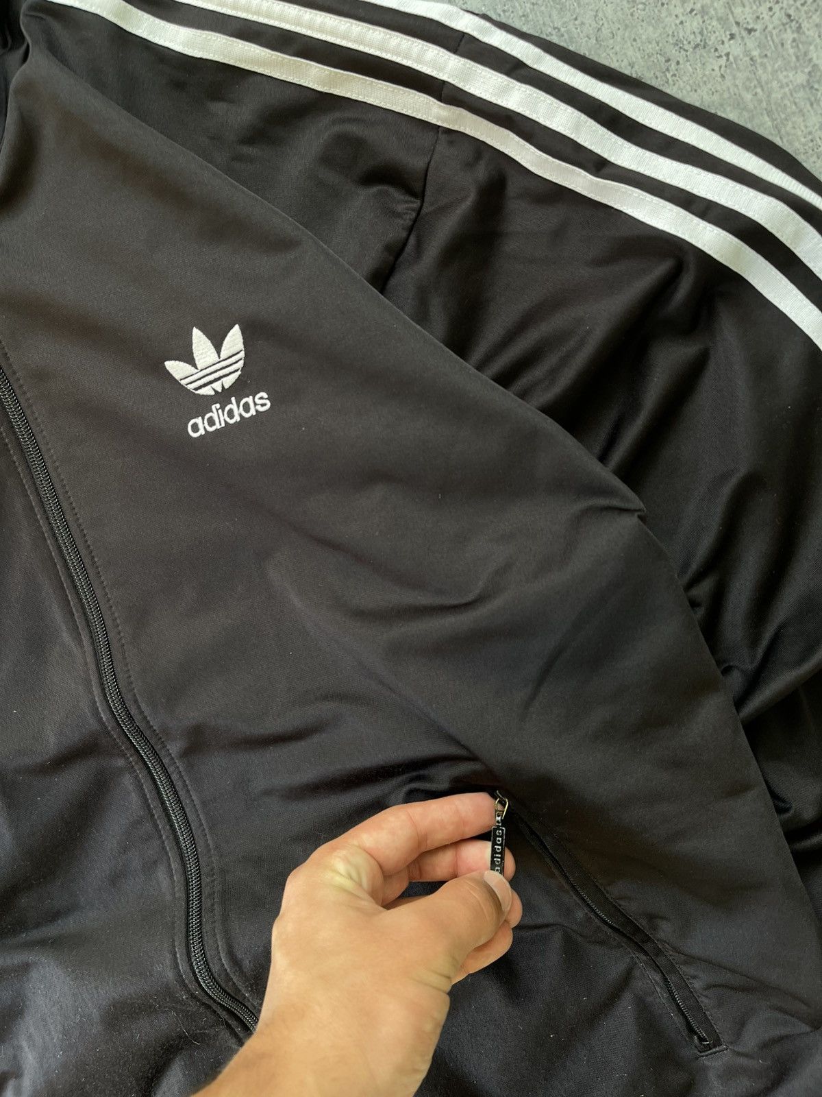 Adidas Y2K Vintage Adidas Zip Up Jacket Streetwear Style USA Rare L Size US L / EU 52-54 / 3 - 7 Thumbnail