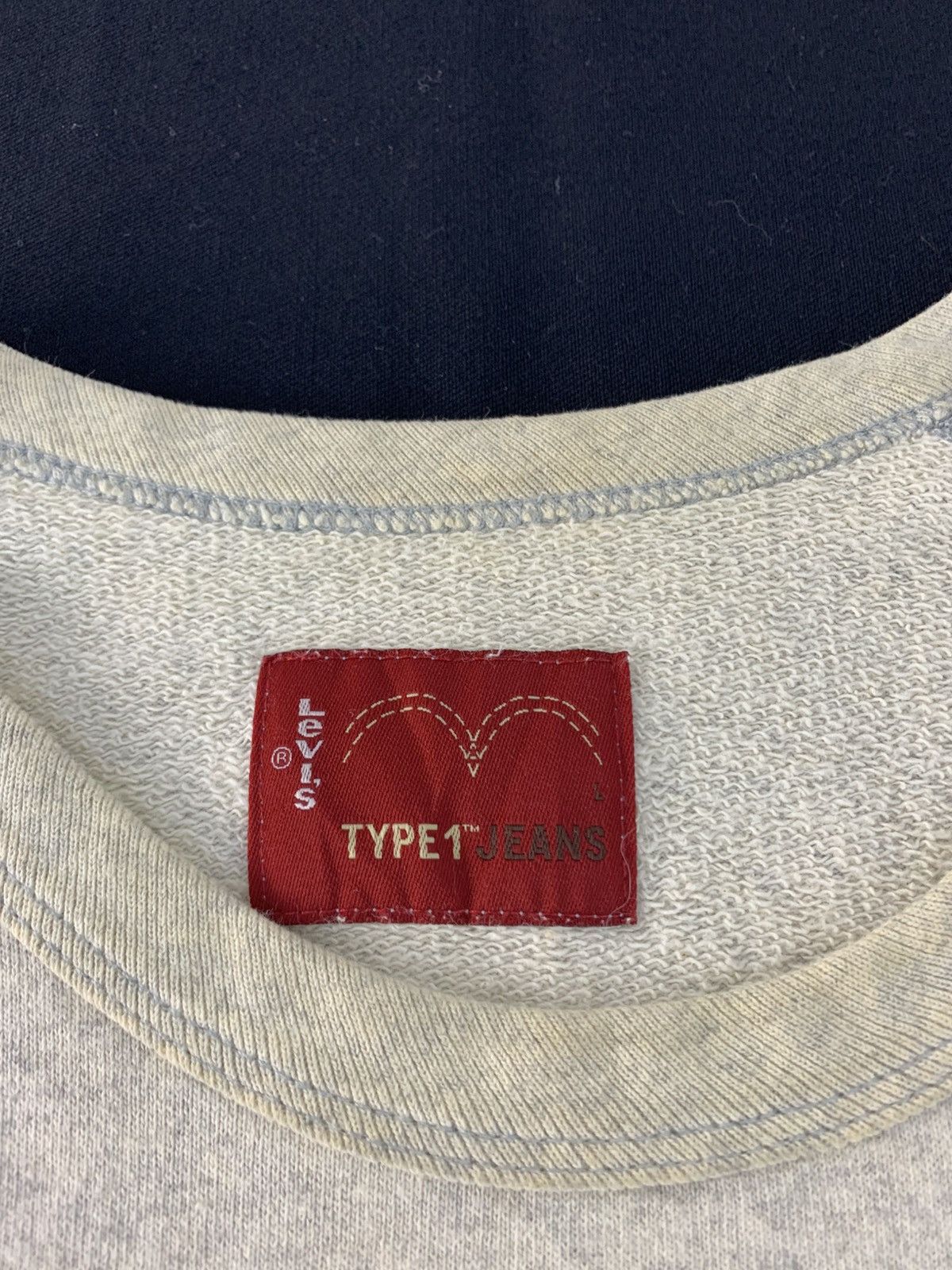 Levi's 90s Levi’s Type 1 Jeans Made in Romania Crewneck Pullover Size US M / EU 48-50 / 2 - 5 Thumbnail