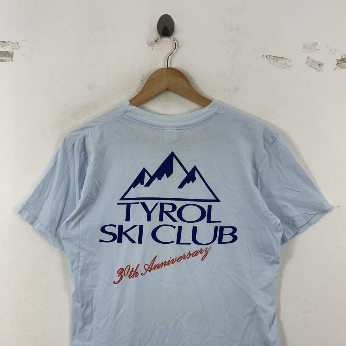 Japanese Brand TYROL SKI CLUB 30th Anniversary Japanese Brand Tshirt Size US L / EU 52-54 / 3 - 3 Thumbnail