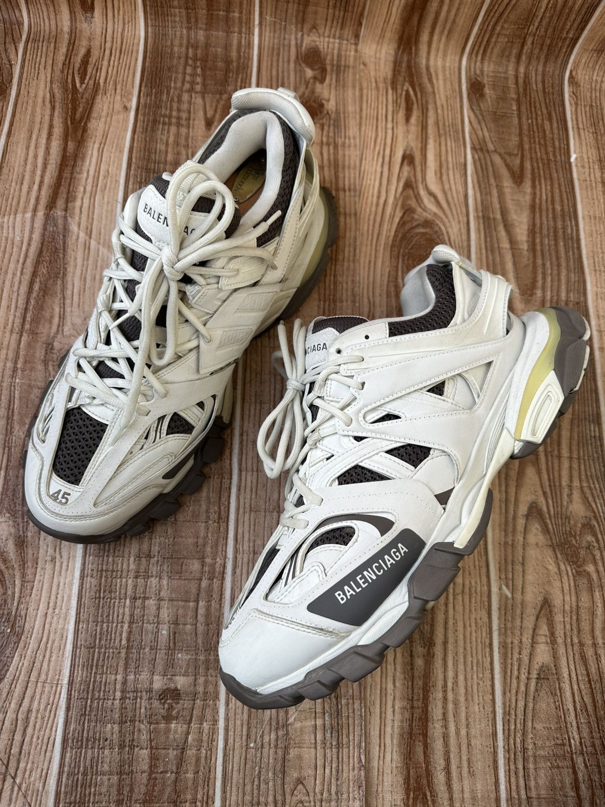 Balenciaga Balenciaga Track Sneakers Medium Gray Size US 12 / EU 45 - 13 Thumbnail