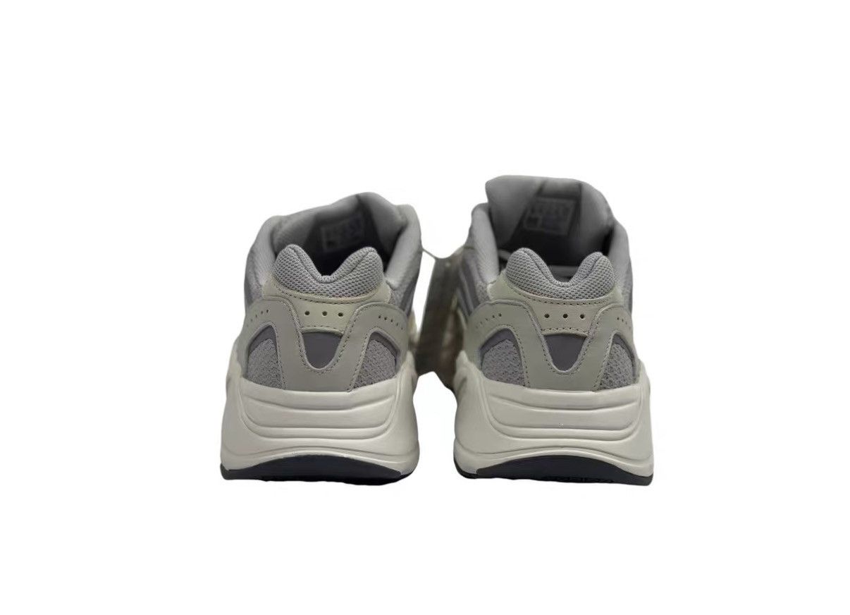 Yeezy Yeezy 700 V2 Cream 3M Reflective Silver White Grey J31 Size US 10 / EU 43 - 4 Thumbnail