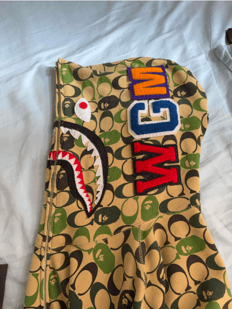 Bape Bape Shark Hooded Jacket Size US L / EU 52-54 / 3 - 6 Thumbnail
