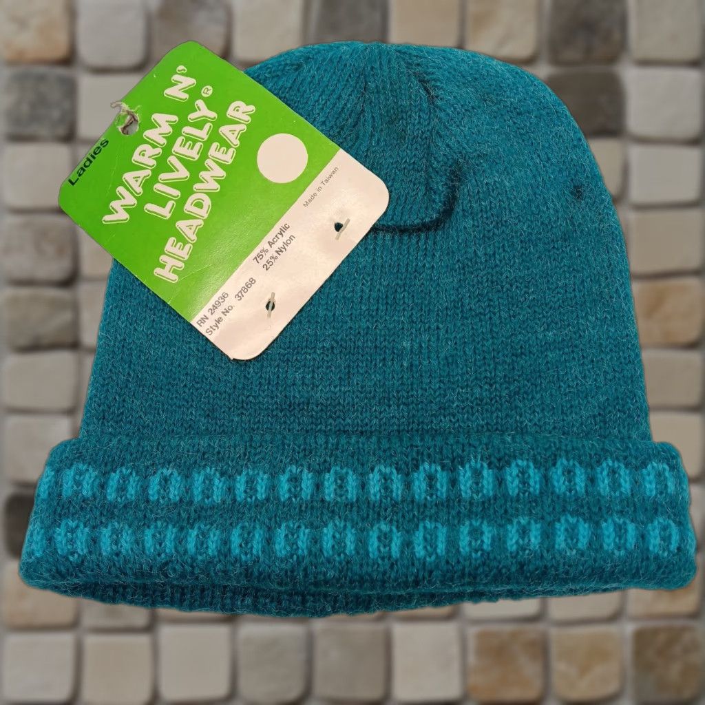 Vintage VINTAGE Warm N' Lively Beanie Knit Hat One Size Blue Acrylic Nylon Casual Womens Size ONE SIZE - 1 Thumbnail