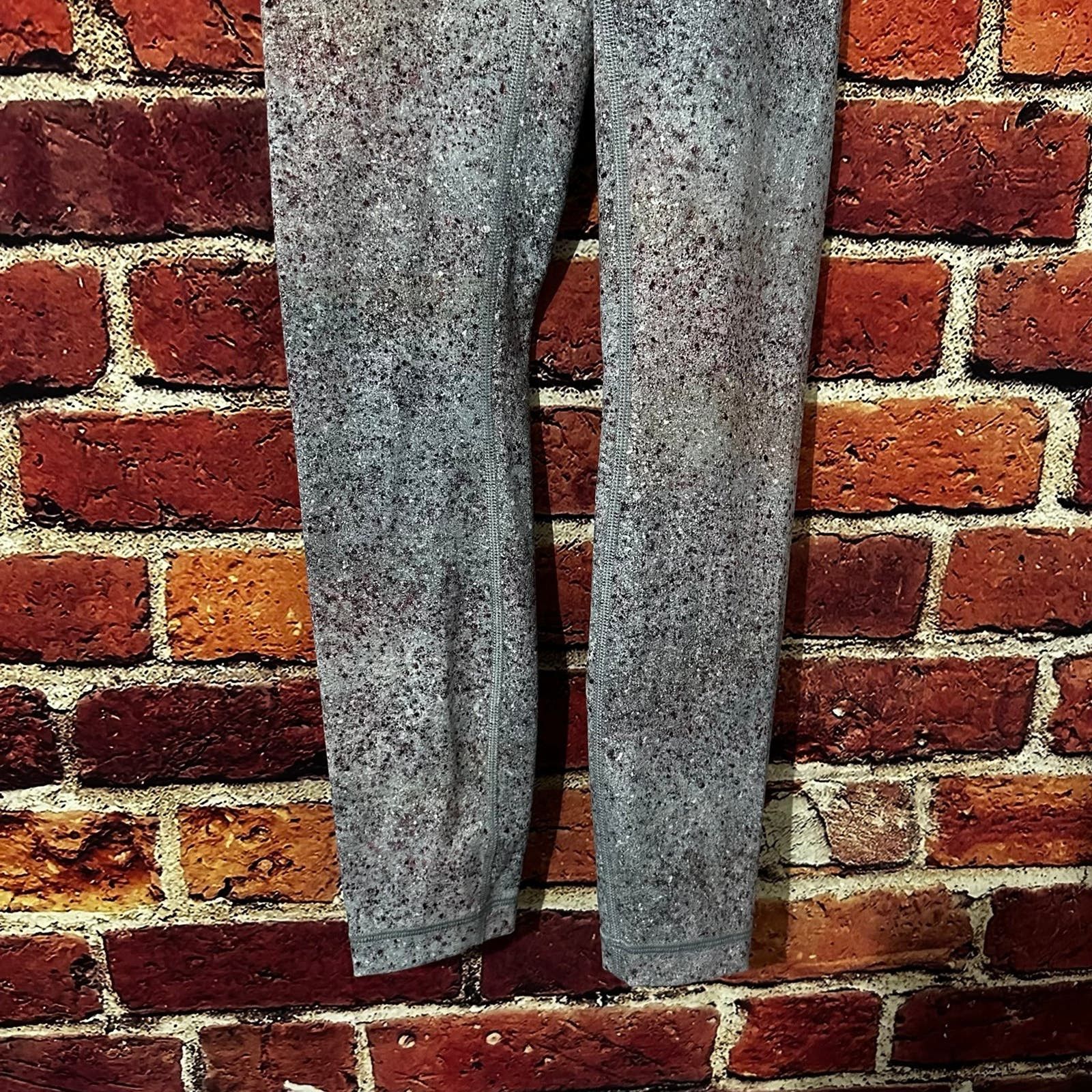 Lululemon lululemon leggings size 2 Size 26" / US 2 / IT 38 - 3 Thumbnail