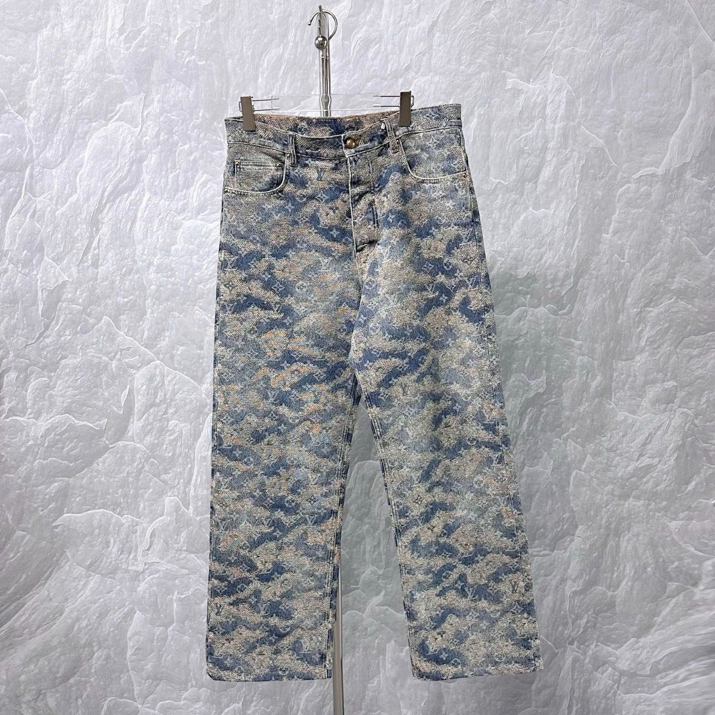 Louis Vuitton Louis Vuitton SS26 Monogram Five-Pocket Skate Denim Pants Size US 32 / EU 48 - 1 Thumbnail