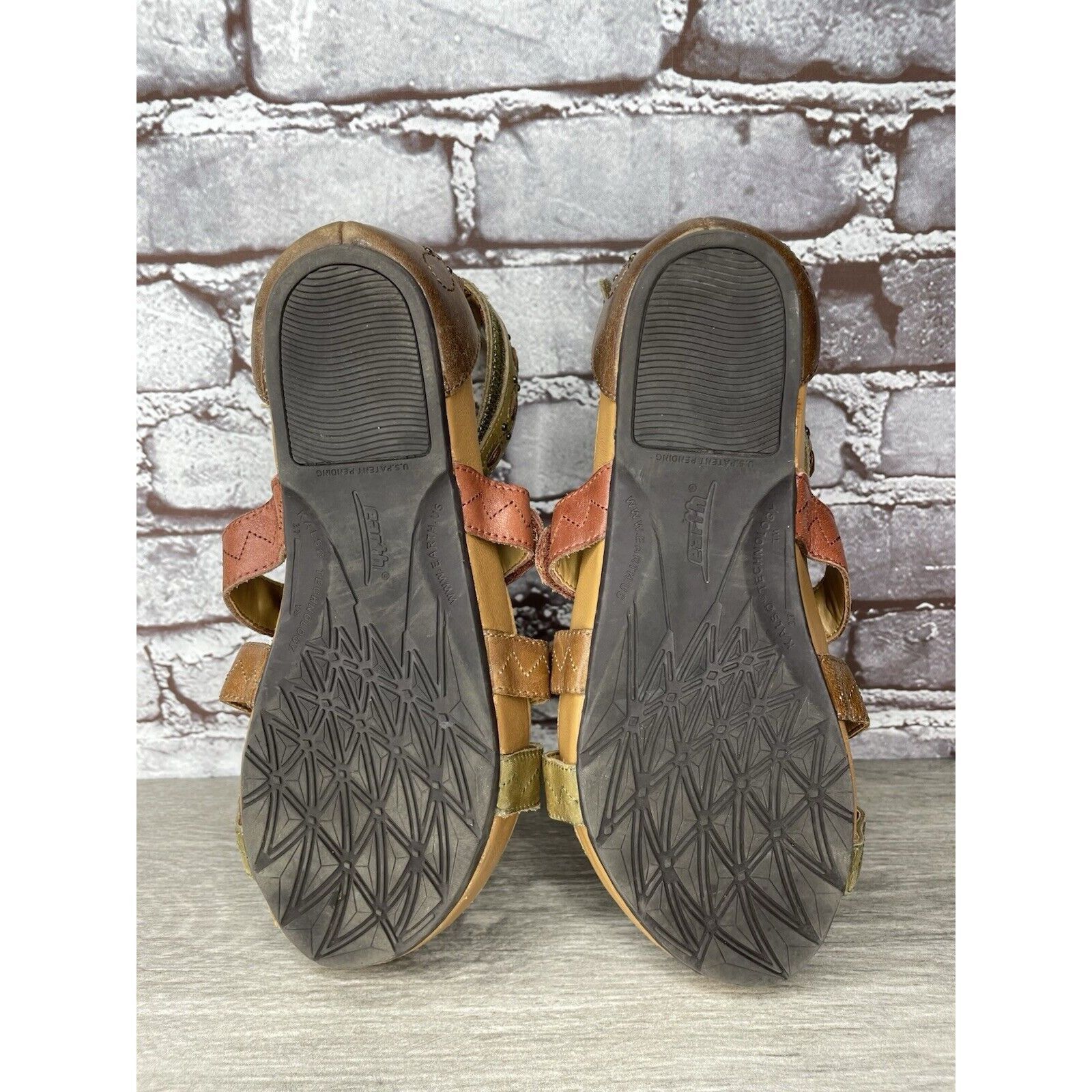 Other Earth Kalso Empire Bat Brown Leather Green Ankle Strap Wedge Size US 7.5 / IT 37.5 - 7 Thumbnail