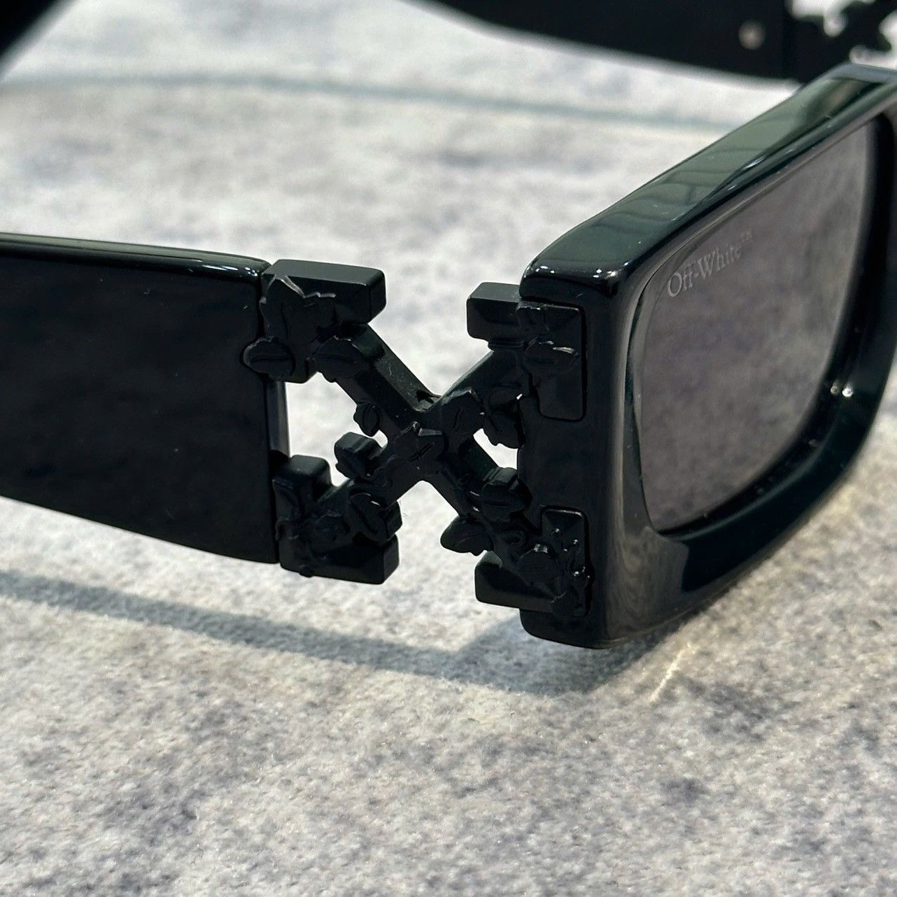 Off-White OFF WHITE ROMA BLACK DARK GREY SUNGLASSES Size ONE SIZE - 4 Thumbnail