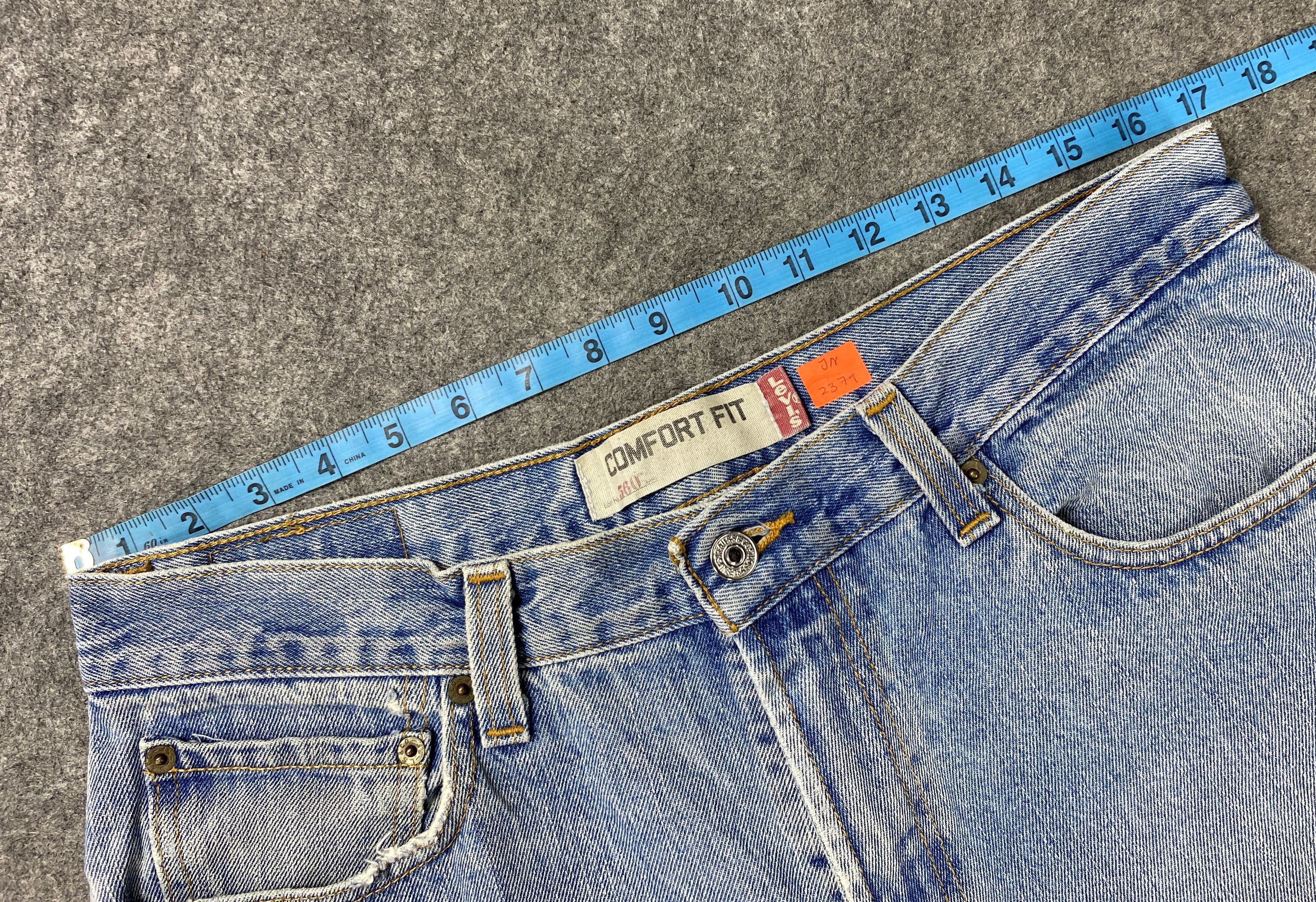 Levi's Faded Blue Vintage Levi's 560 34x32.5 Denim -JN2379 Size US 34 / EU 50 - 5 Thumbnail
