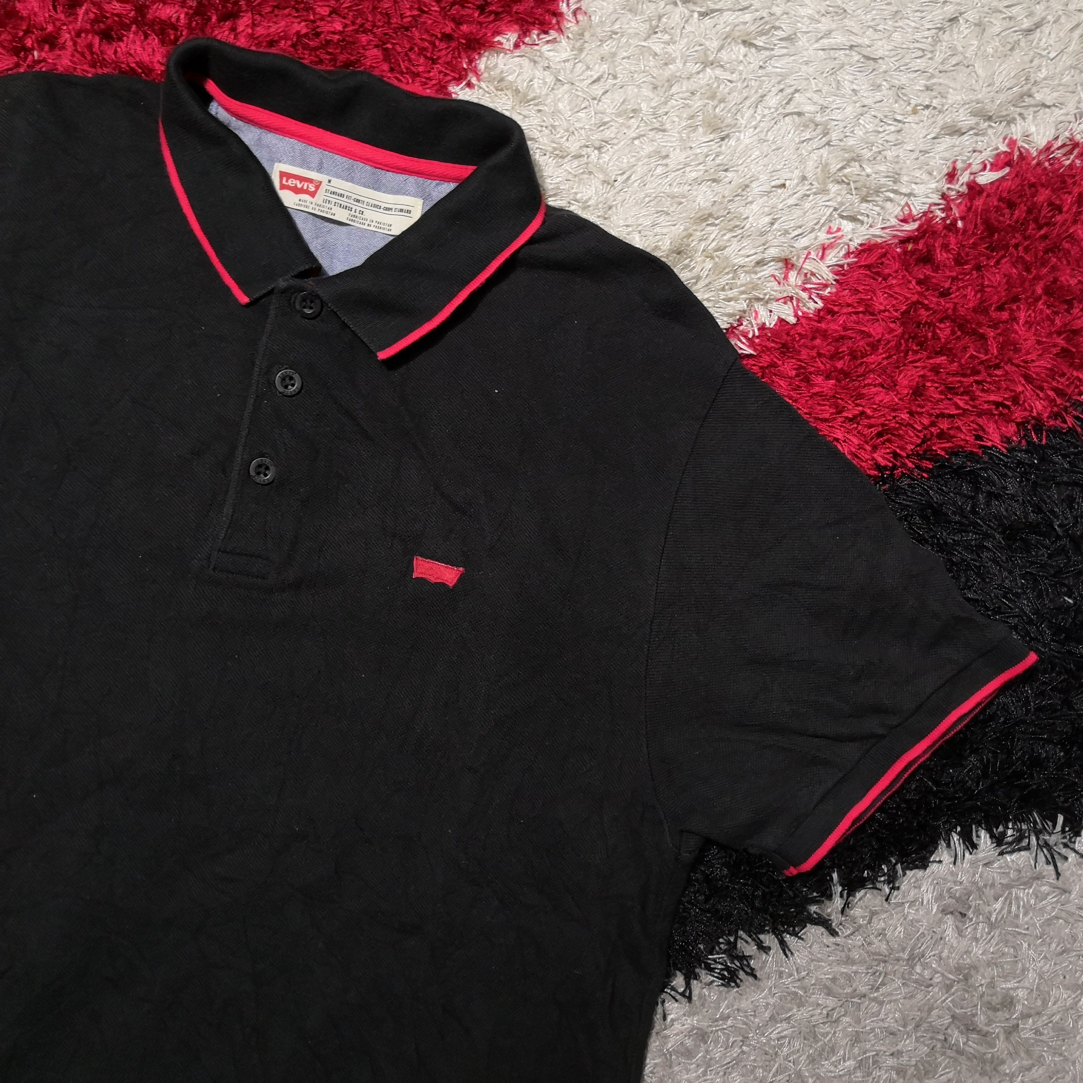 Levi's Vintage Y2K Levis T-Shirt Twin Tipped Levis Polo's Tees Size US S / EU 44-46 / 1 - 3 Thumbnail