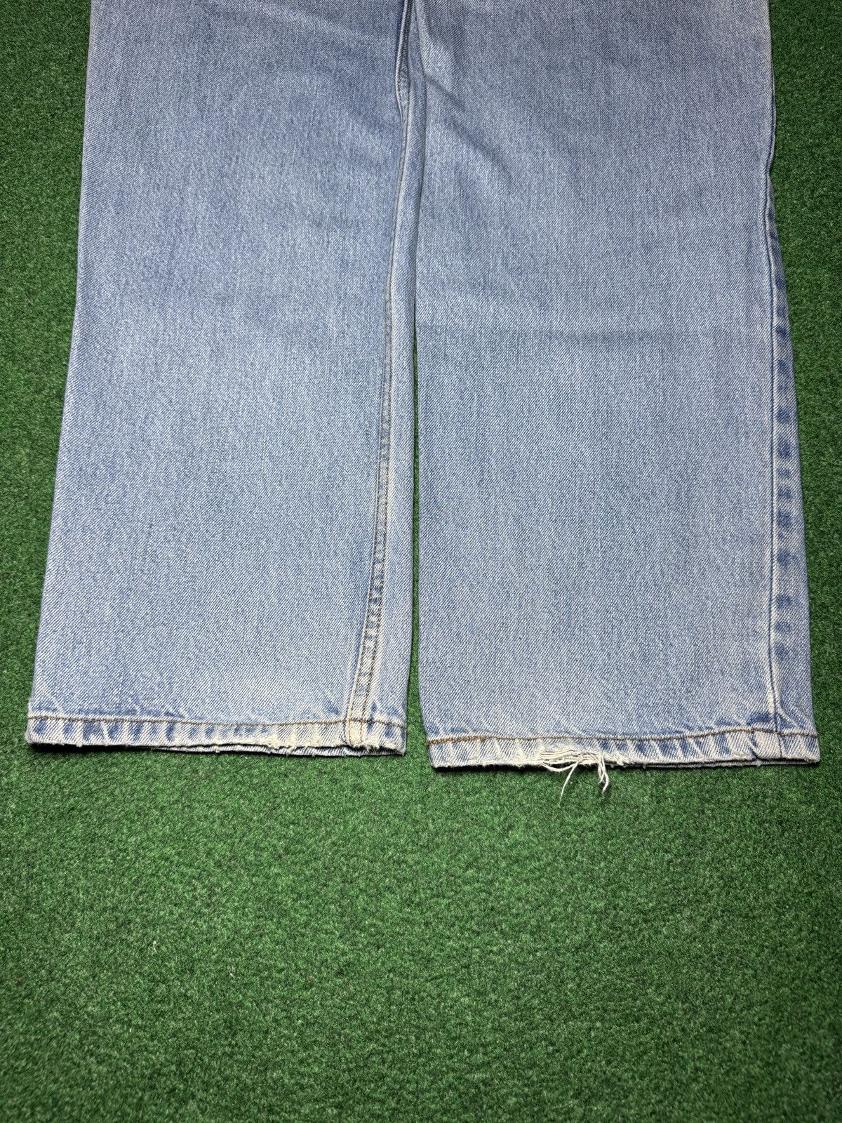Levi's Vintage Clothing Levis 550 Relaxed Y2K Wide Leg Baggy 34x34 Light Wash Jeans Size US 34 / EU 50 - 13 Thumbnail
