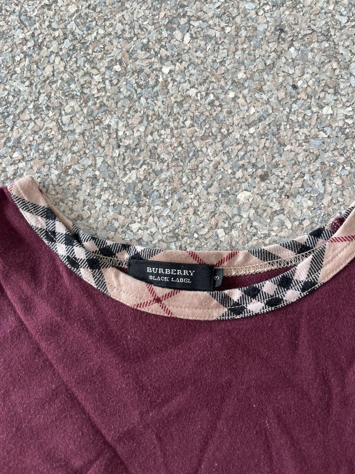 Burberry Vintage Burberry Tee Size US S / EU 44-46 / 1 - 2 Thumbnail