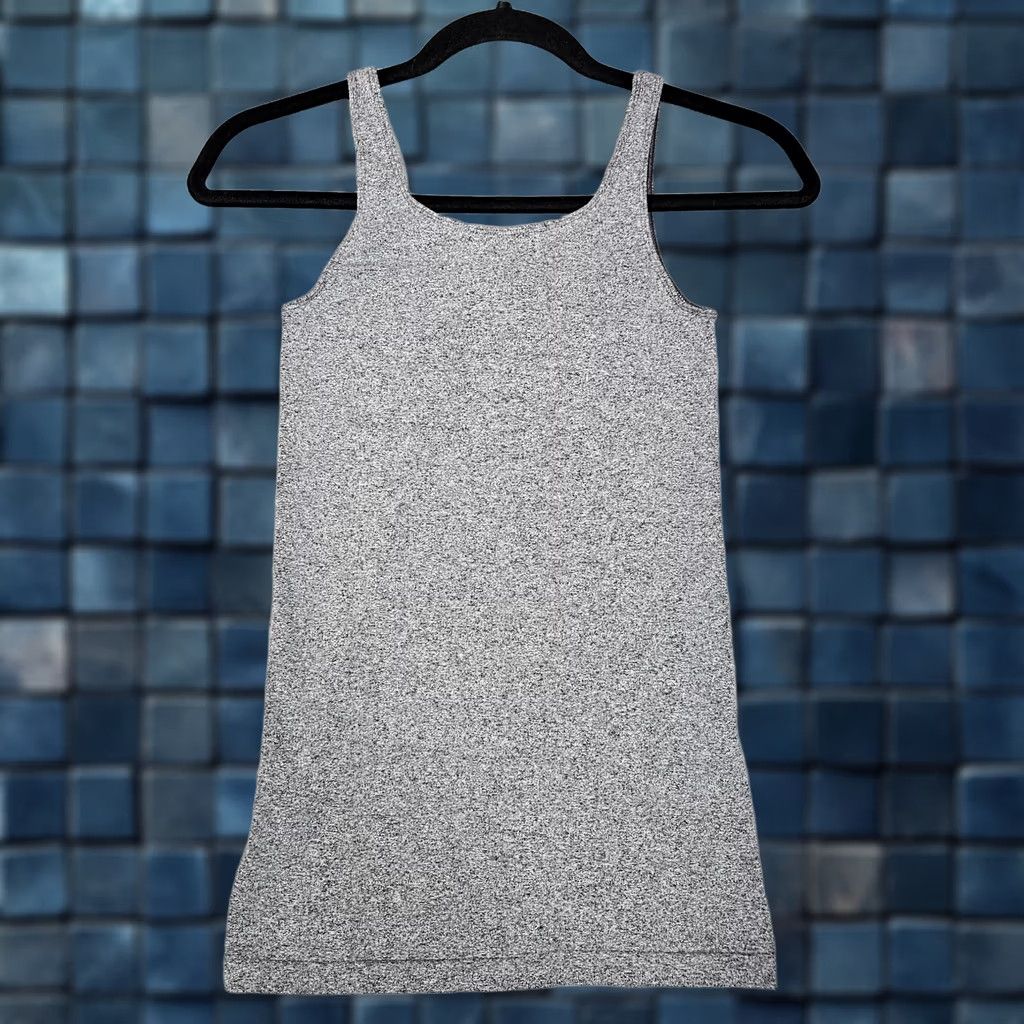 Vintage T.Babaton Women's Tank Top Round Neck Sleeveless Gray Size S USA Made in USA Shirt Casual Size S / US 4 / IT 40 - 1 Thumbnail