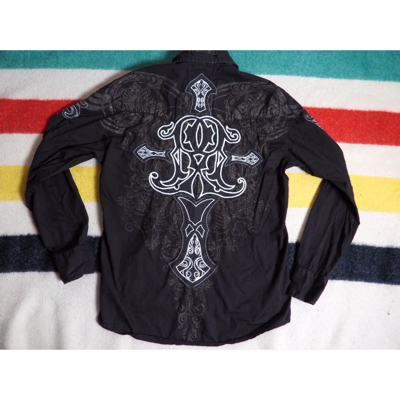 Roar VINTAGE Roar Shirt Button-Up Cross Sewn Graphic Print Grunge Dark Brown Mens S Vintage Yes College? Size US S / EU 44-46 / 1 - 2 Thumbnail