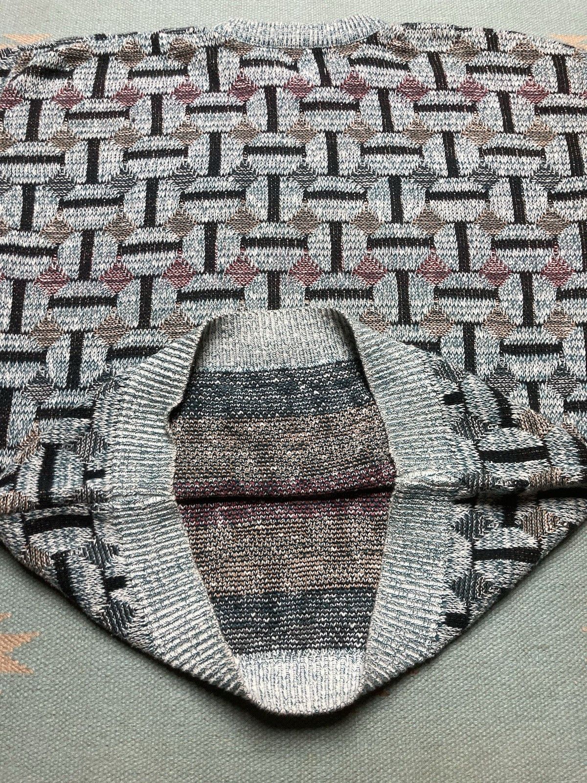Vintage Vintage 90s knit sweater cotton thick abstract geometric XL Size US XL / EU 56 / 4 - 5 Thumbnail