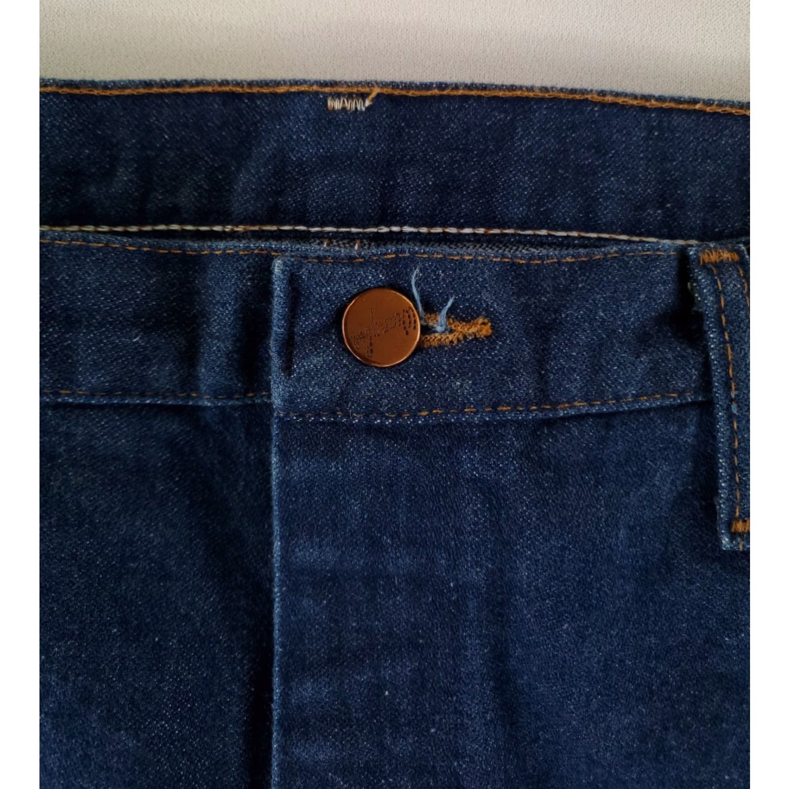 Wrangler VINTAGE Wrangler 13MWZ Jeans Blue Mens 36x38 Inseam 38 Straight Made USA 90s 35x38 Actual Product Size US 35 - 2 Thumbnail