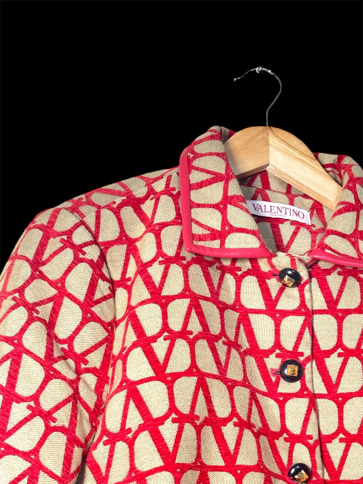 Valentino Valentino Size L / US 10 / IT 46 - 2 Thumbnail