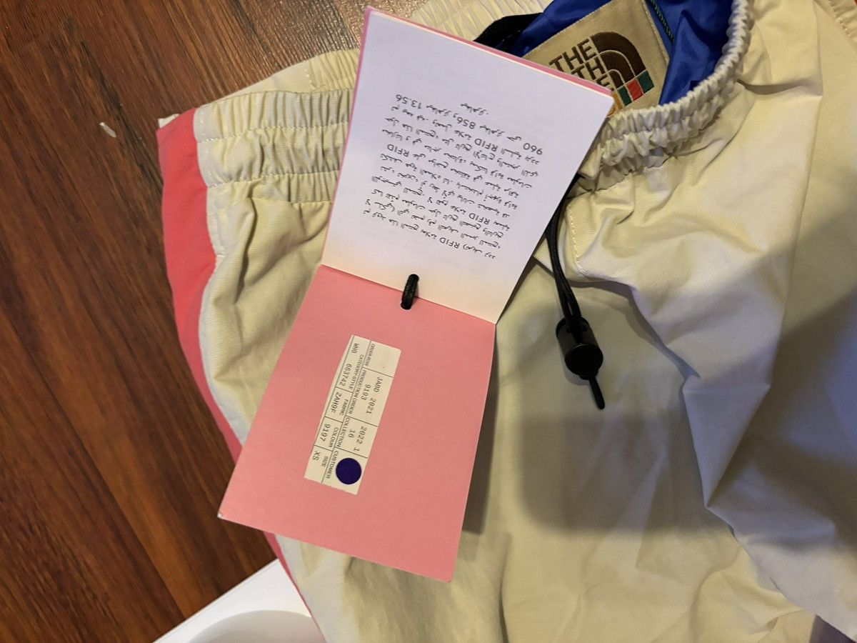 The North Face Gucci X The North Face Cotton Pants White/Dark Pink Size 26" / US 2 / IT 38 - 9 Thumbnail