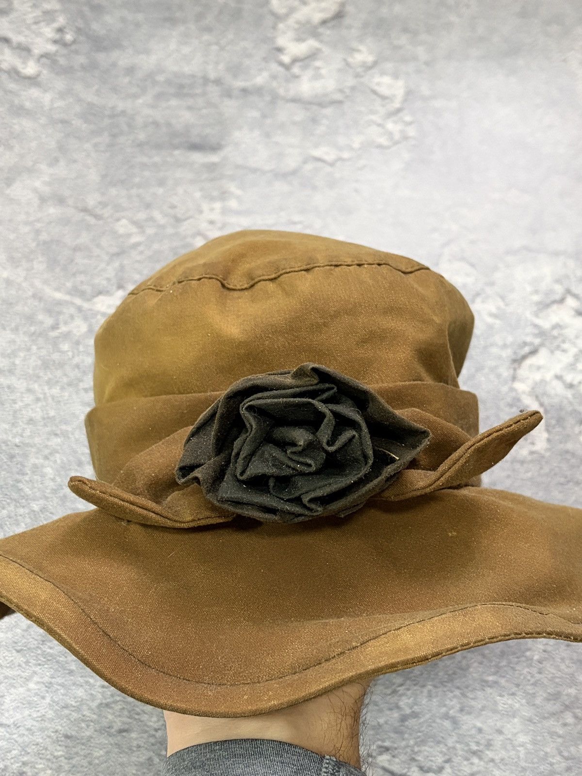 Barbour Barbour Country Waxed Cotton Bucket Hat Rose Detail Brown M Size ONE SIZE - 10 Thumbnail