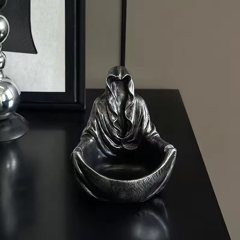 Japanese Brand mysterious black clothes ashtray, Size ONE SIZE - 1 Thumbnail