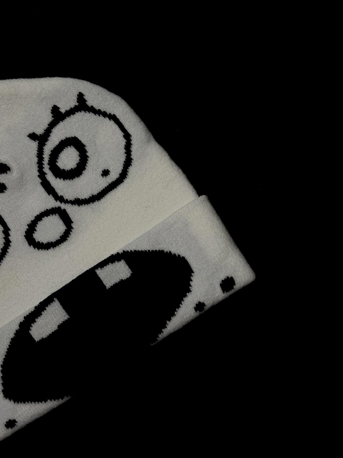 Japanese Brand Y2k DoodleBob Cuffed Beanie Hat White OS Size ONE SIZE - 3 Thumbnail