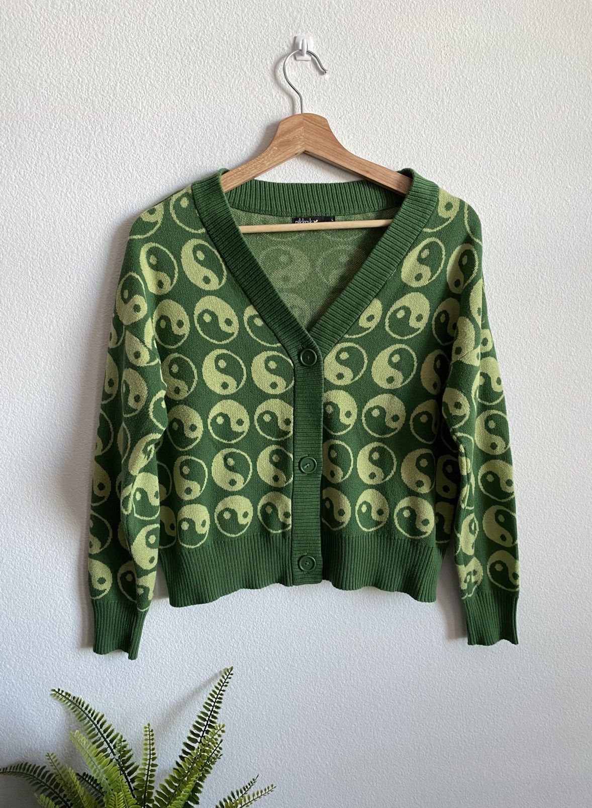 Other Yin Yang Cropped Knit Cardigan Sweater Size L / US 10 / IT 46 - 1 Thumbnail