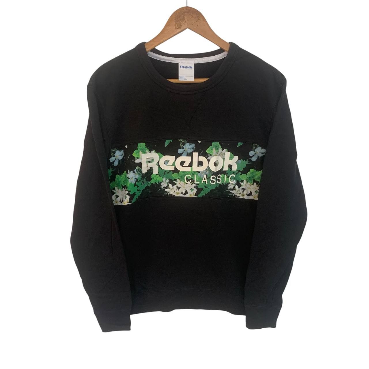 Reebok Vintage Reebok Sweatshirt Small Size Black Size US S / EU 44-46 / 1 - 1 Thumbnail
