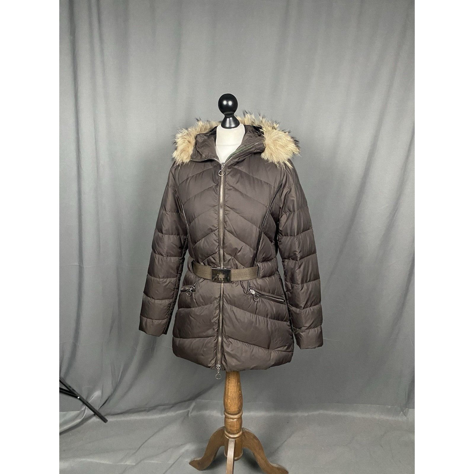 Moncler Moncler Durrure Women's Brown Belted Down Insulated Puffer P Size M / US 6-8 / IT 42-44 - 4 Thumbnail