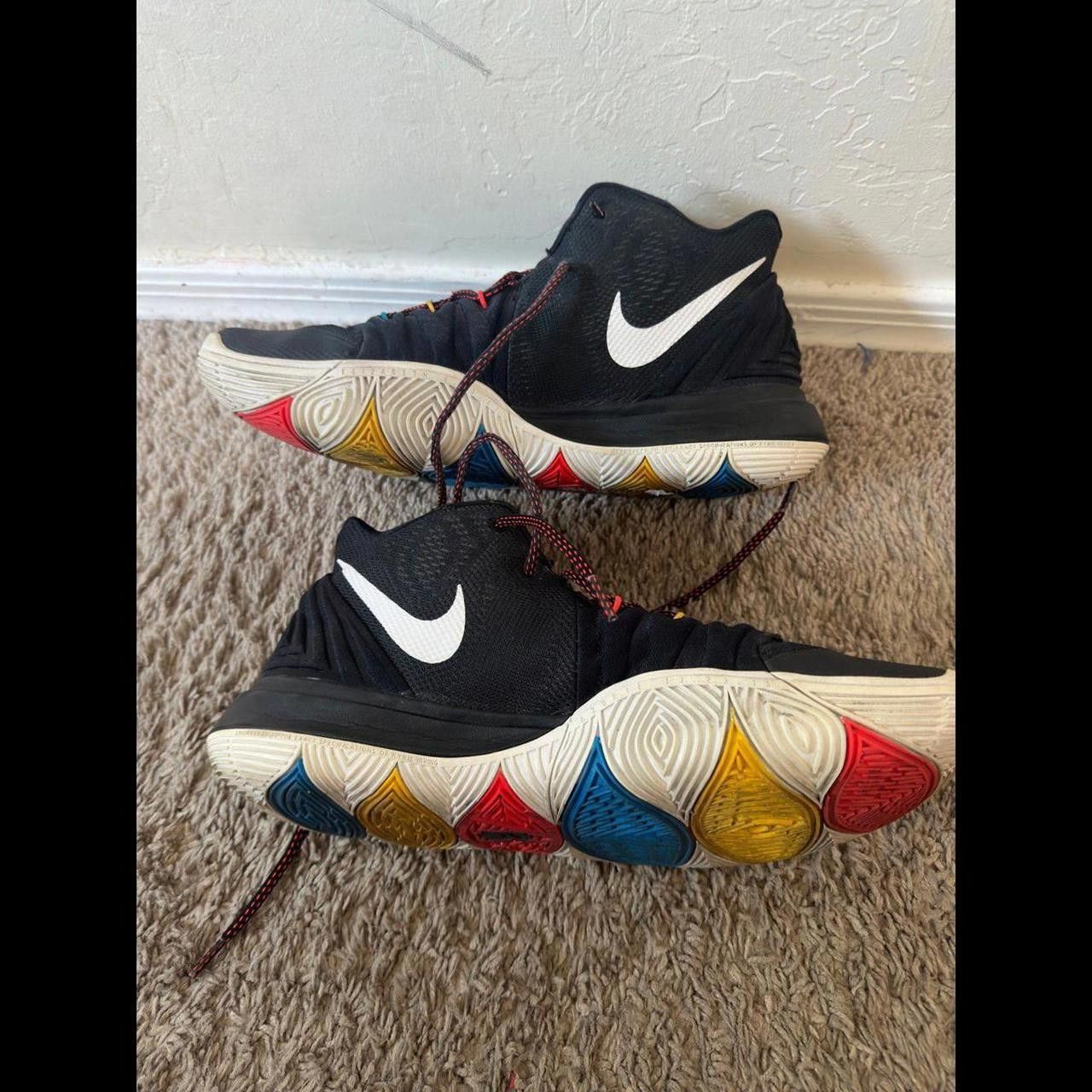 Nike Nike Kyrie Irving 5 Friends Size US 12 / EU 45 - 2 Thumbnail