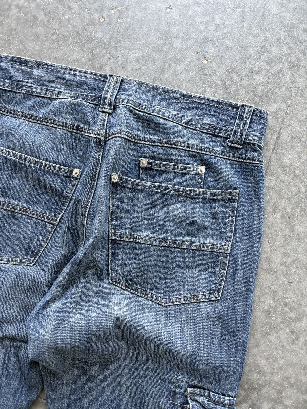 Japanese Brand Vintage Y2K Japanese Style Baggy Cargo Jeans Size US 32 / EU 48 - 8 Thumbnail