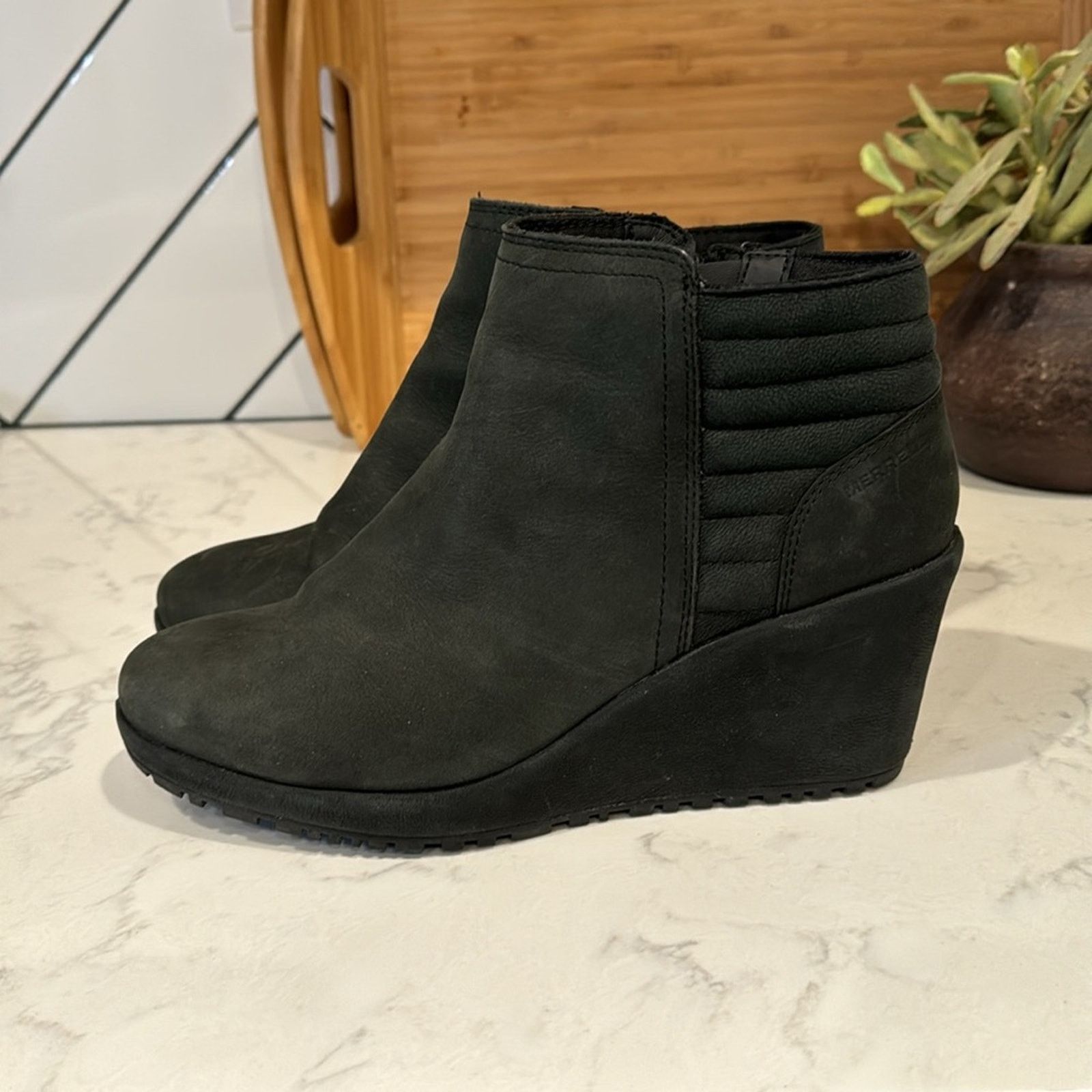 Merrell Merrell Tremblant Wedge Bluff Waterpoof Boot suede size 9 Size US 9 / IT 39 - 4 Thumbnail