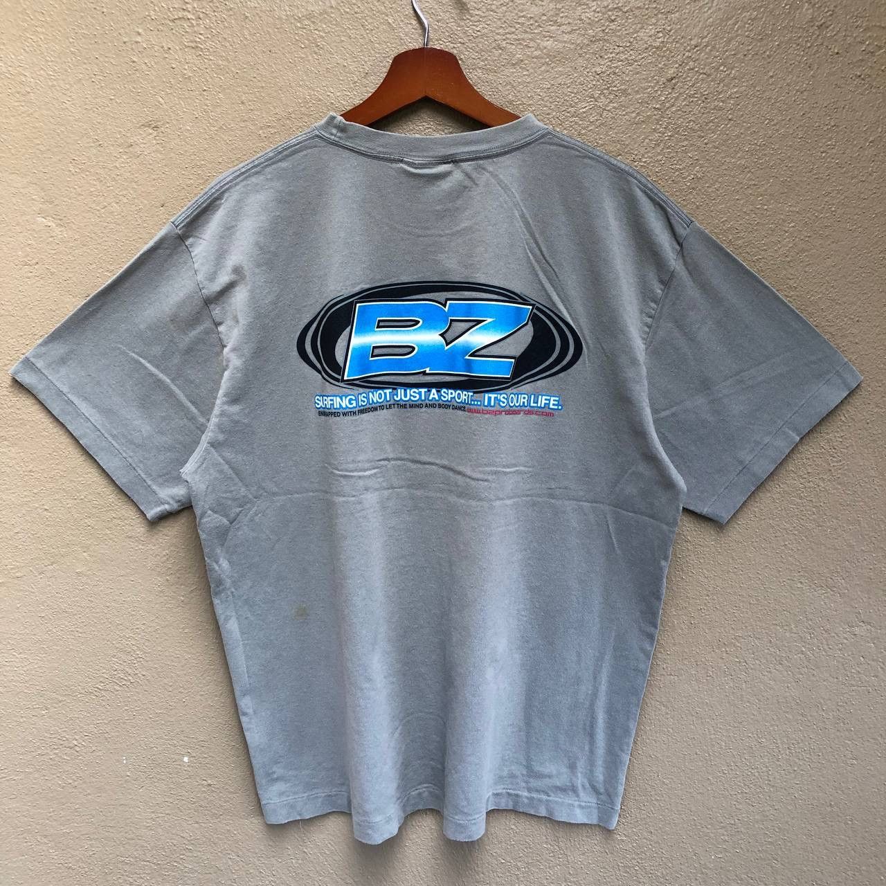 Vintage Sunfaded Vintage BZ California Sun Wear Surfing Tees Size US XL / EU 56 / 4 - 1 Thumbnail